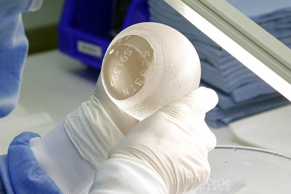 Túi ngực Sebbin của Pháp