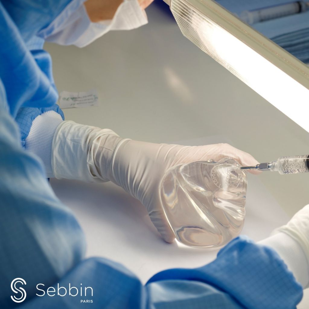 Túi ngực Sebbin có tốt không