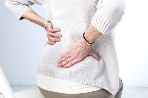 chèn ép rễ thần kinh ở lưng