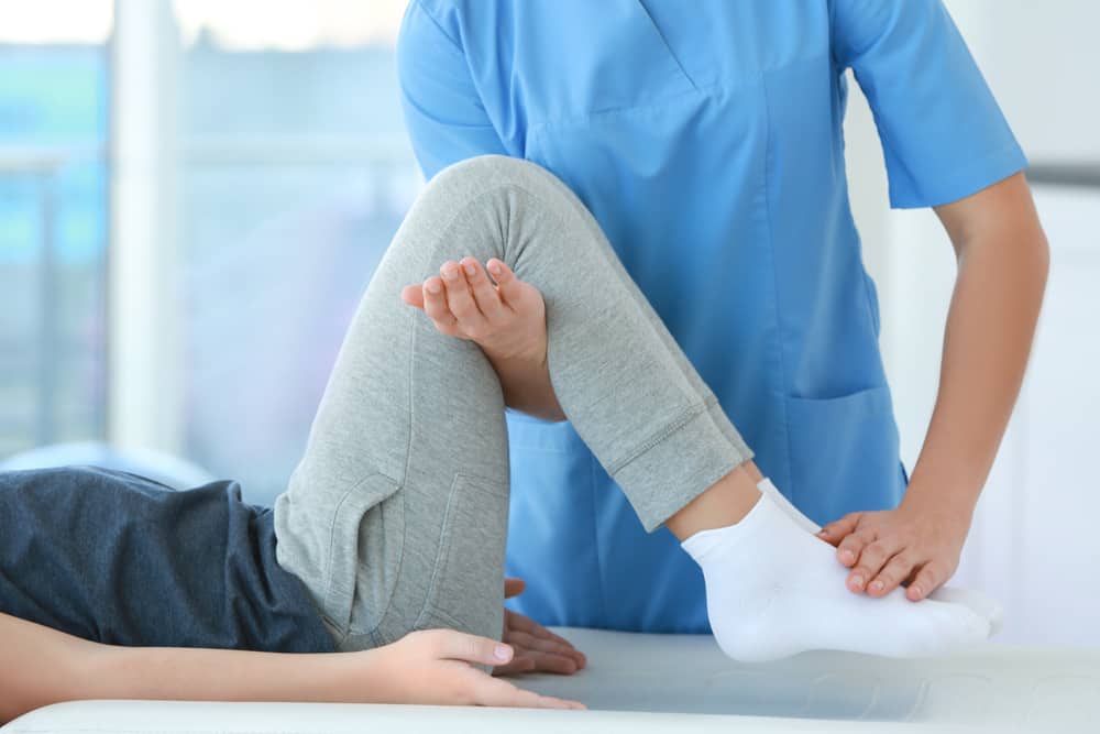 bài tập cải thiện cứng khớp gối